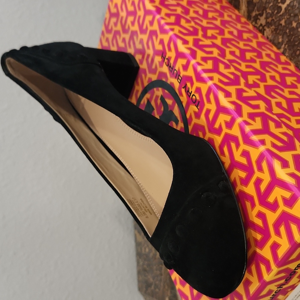 NWT Tory Burch, Size 8.5, Colt 45MM Pump - Picture 6 of 7